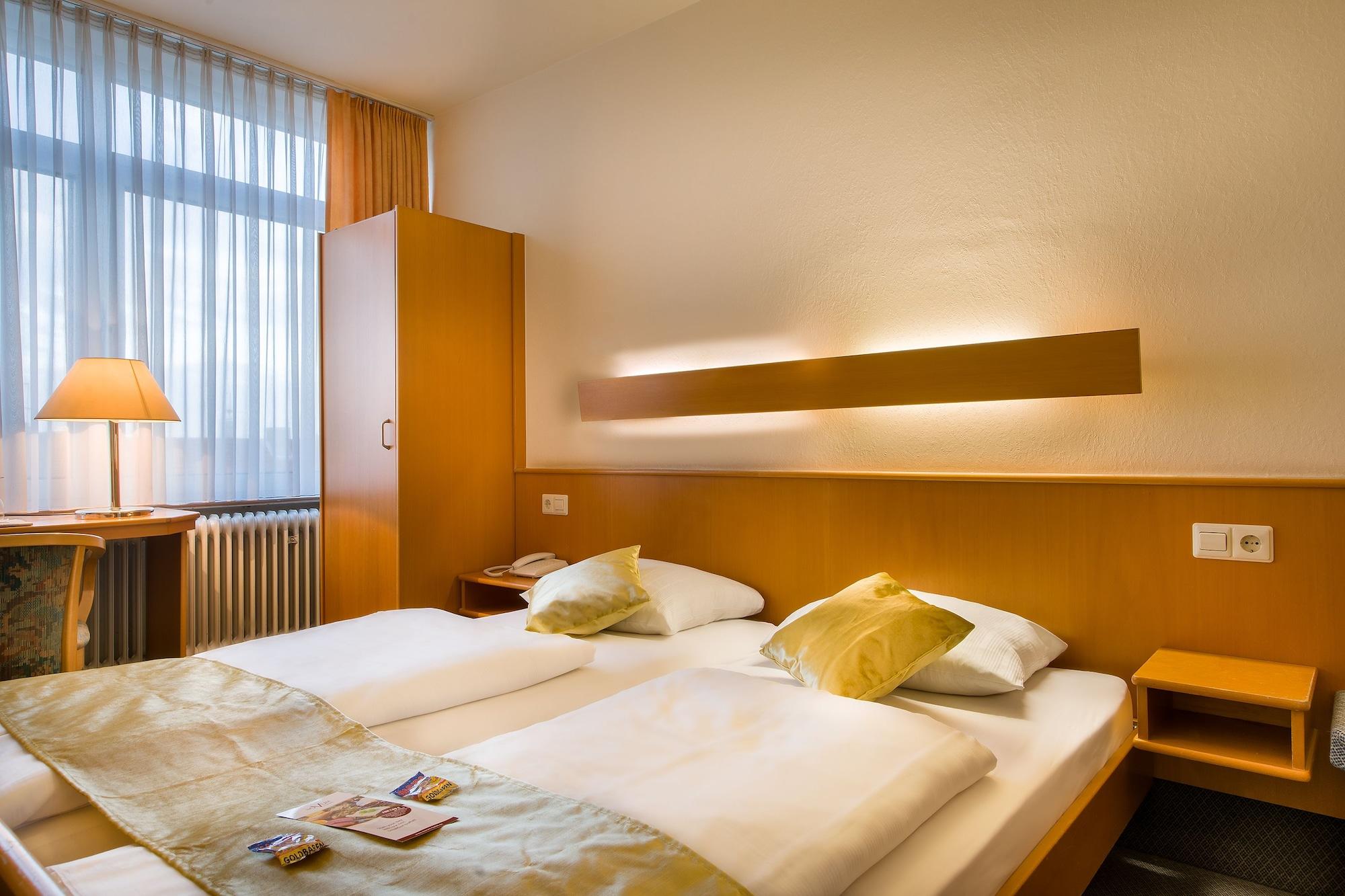 Scope Hotel Greif カールスルーエ エクステリア 写真