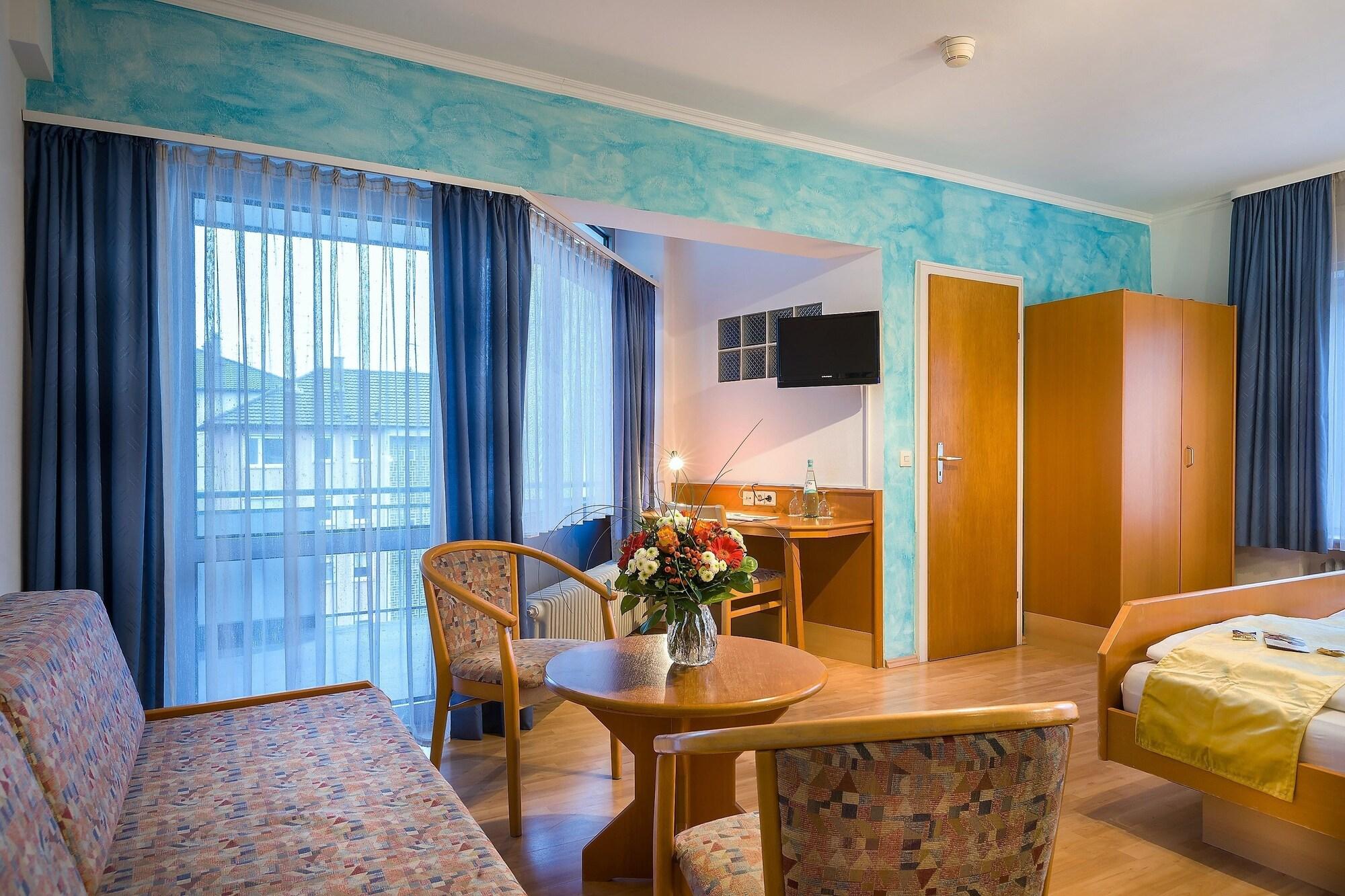 Scope Hotel Greif カールスルーエ エクステリア 写真