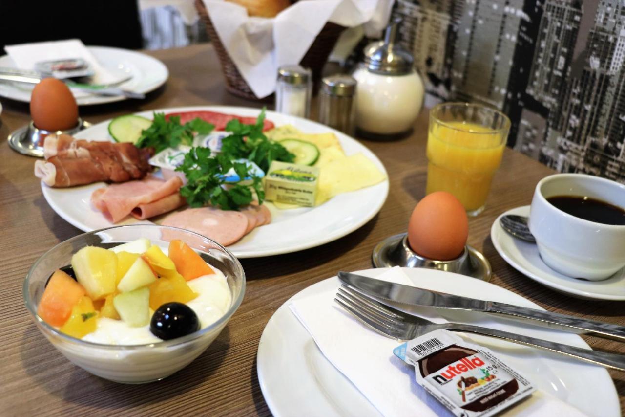 Scope Hotel Greif カールスルーエ エクステリア 写真