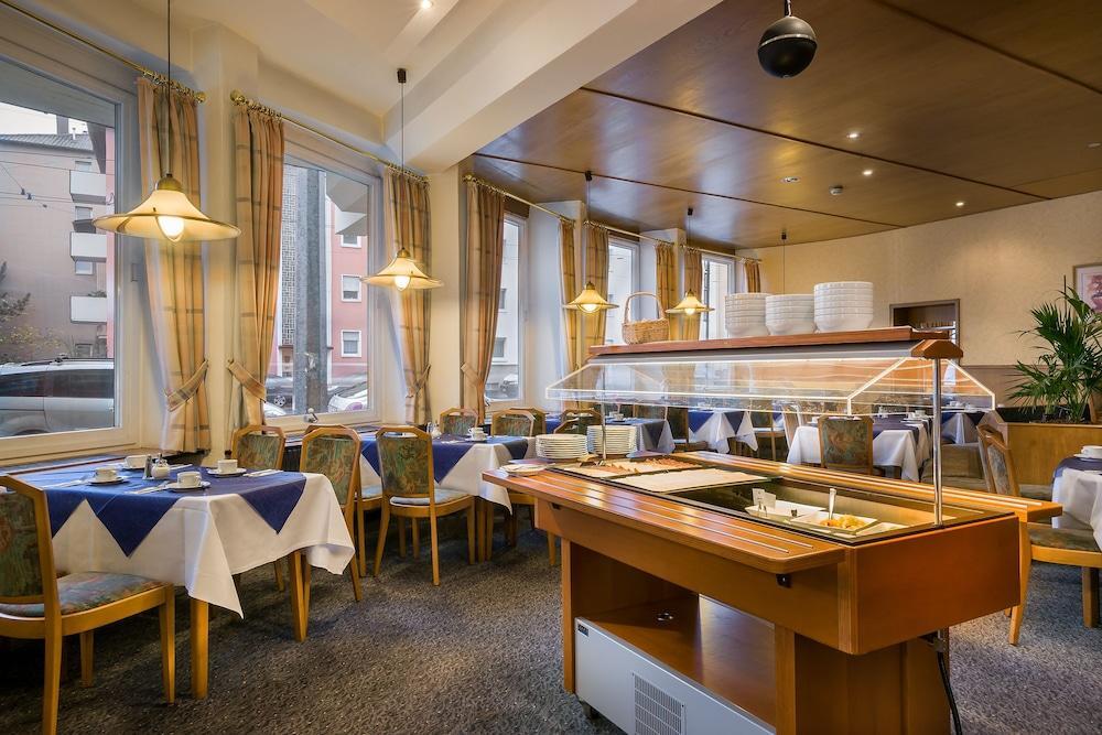 Scope Hotel Greif カールスルーエ エクステリア 写真